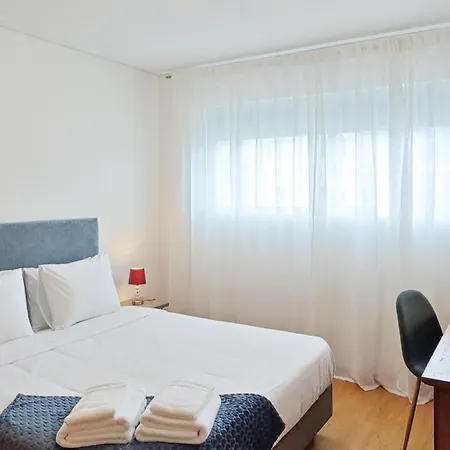 Atlantic West Town Apartament *
